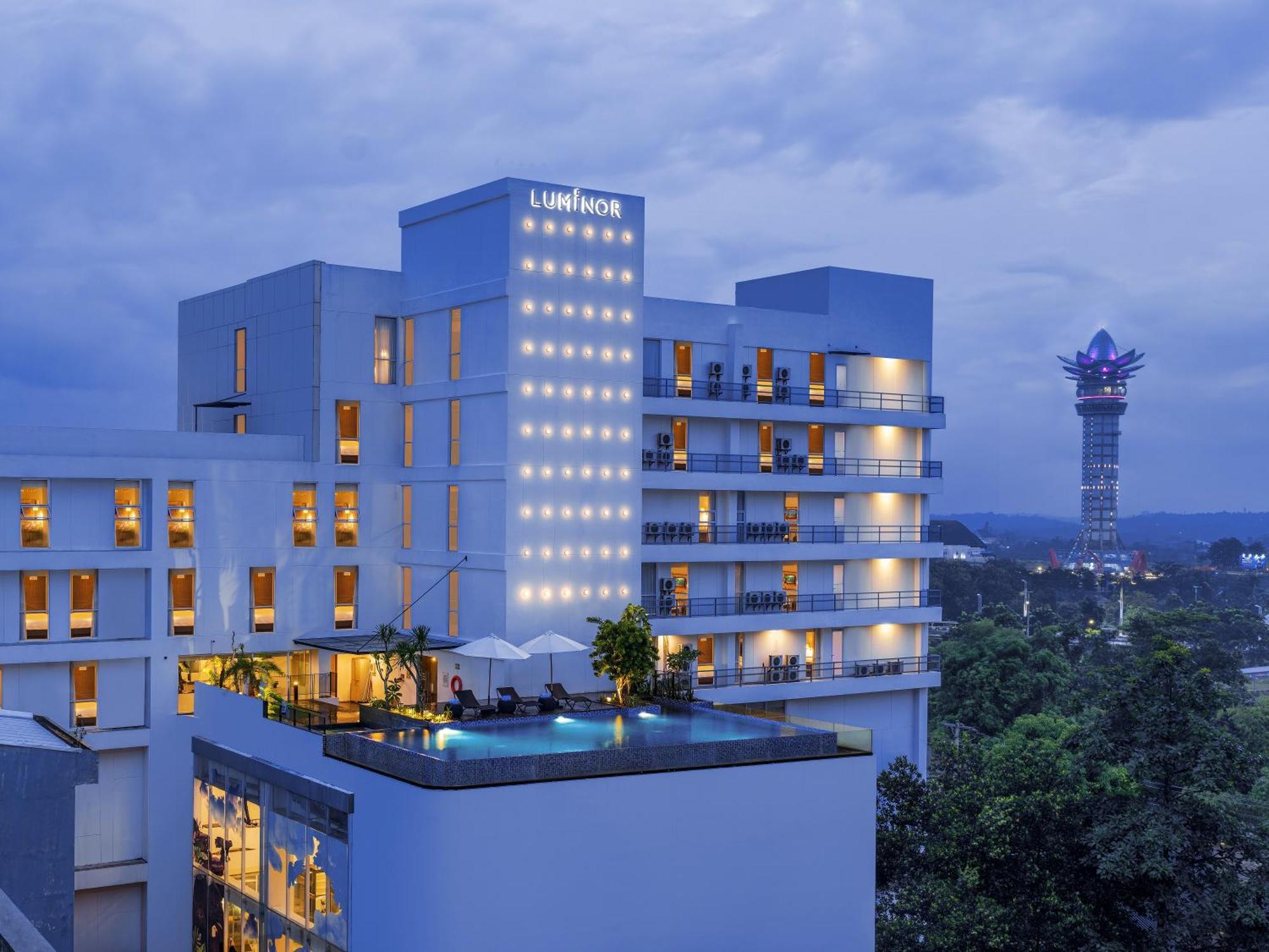 Luminor Hotel Purwokerto By Wh Exterior foto